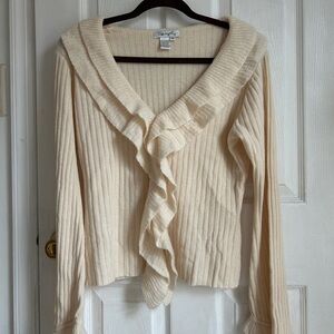 Spiegel Cream V-Neck Ruffled Sweater